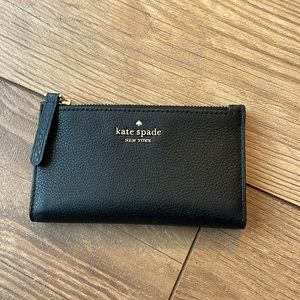 Small kate spade wallet